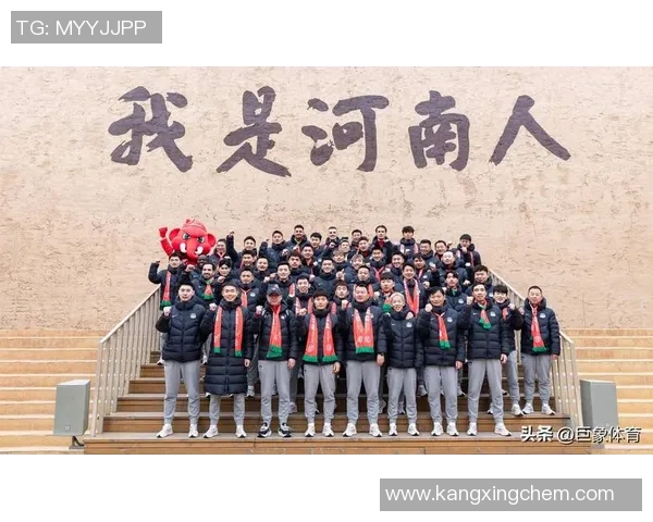 赛后复盘：上海羽毛球队与重庆羽毛球队的战术意识与表现分析