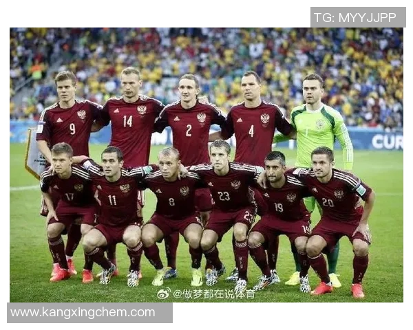 俄罗斯足球明星的实力与成就全面解析及排名榜单 俄罗斯足球明星的实力与成就全面解析及排名榜单