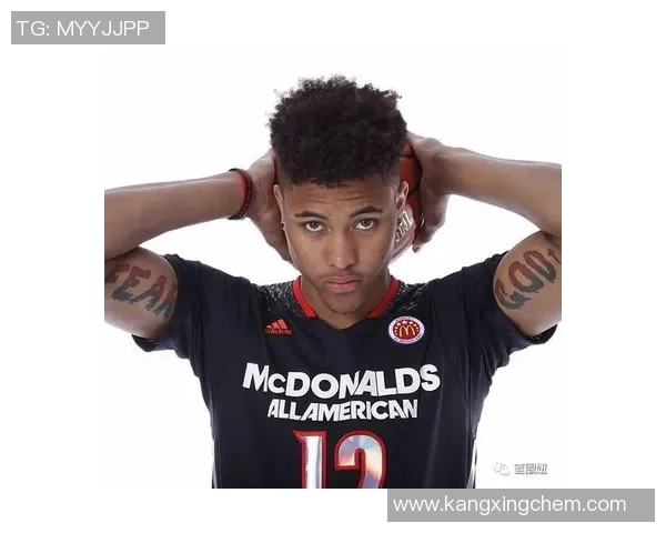 足球明星纹身艺术大赏揭晓谁是最帅的纹身风格引领者 足球明星纹身艺术大赏揭晓谁是最帅的纹身风格引领者